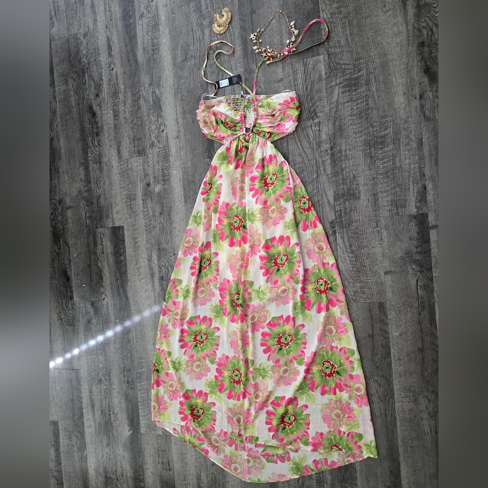 FASHIONNOVA DREES NEW WITH TAGS